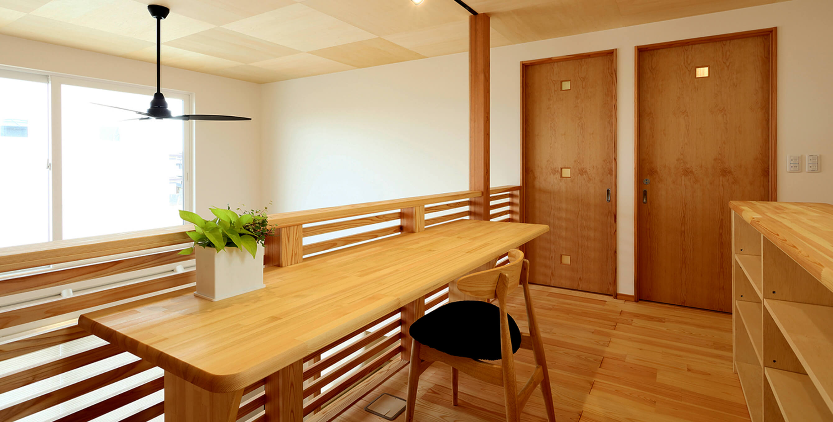 北見のまちの建具屋 緑ヶ丘木工 「住まいの空間を活かす、オーダー家具の製造」