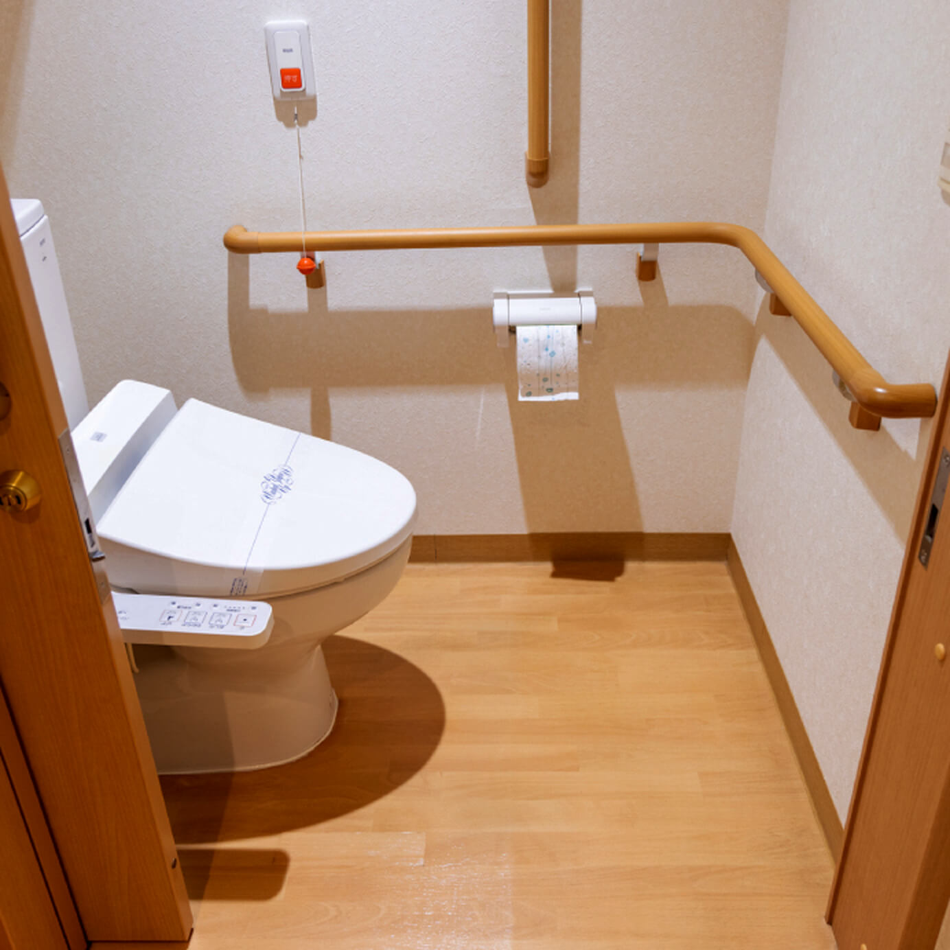 北見のまちの建具屋 緑ヶ丘木工 納品事例　修理・修繕 / バリアフリー化