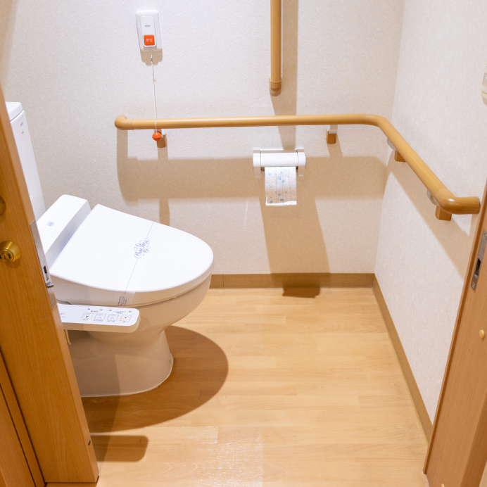 北見のまちの建具屋 緑ヶ丘木工　納品事例 バリアフリー化（手すり設置）