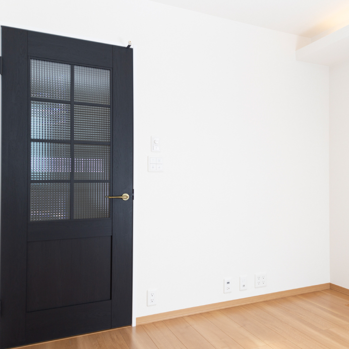 北見のまちの建具屋 緑ヶ丘木工　納品事例 室内ドアの交換